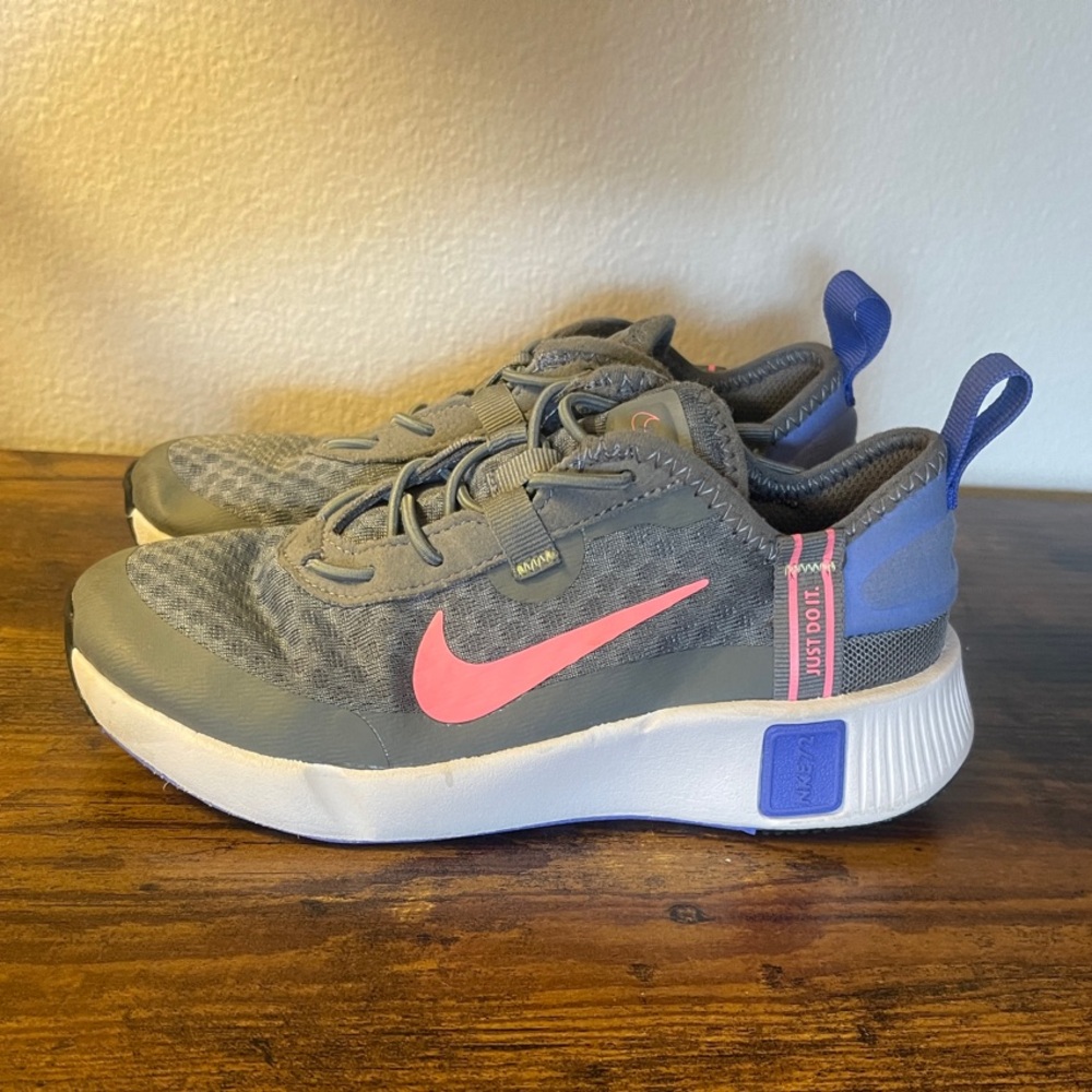 Girls Nike Running Shoes